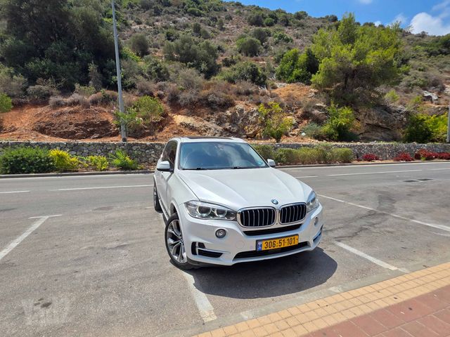 ב מ וו X5