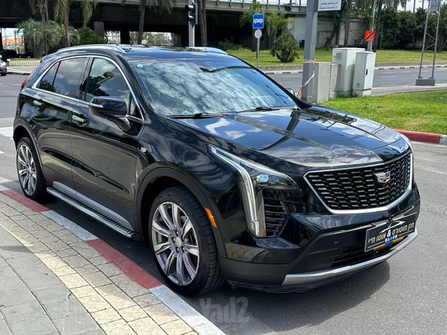 קאדילק XT4