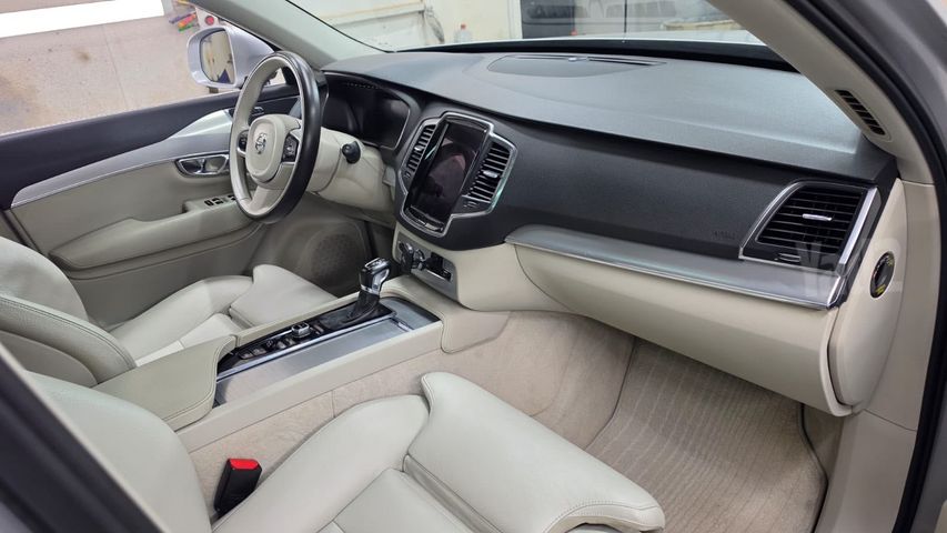 וולוו XC90