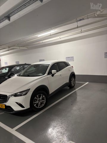 מודעת רכב מאזדה CX-3