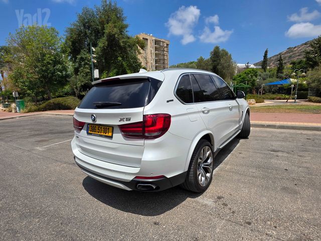 ב מ וו X5