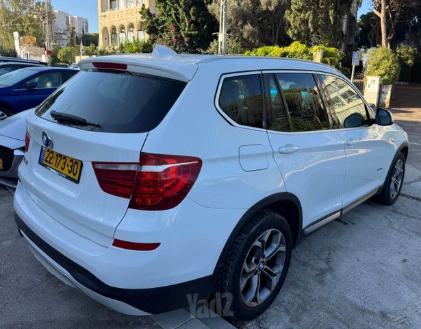 ב מ וו X3
