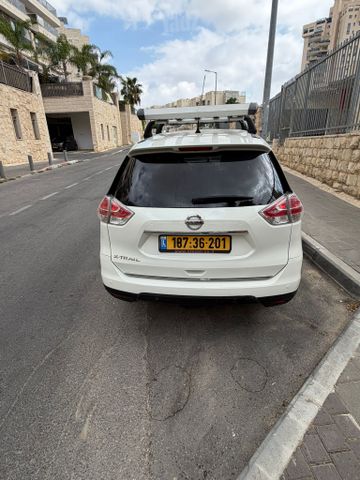 ניסאן אקס טרייל
