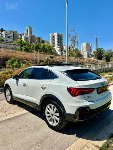 אאודי Q3