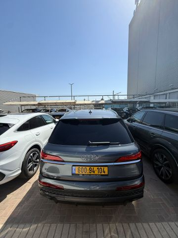 אאודי Q7