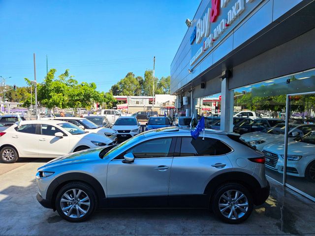 מאזדה CX-30