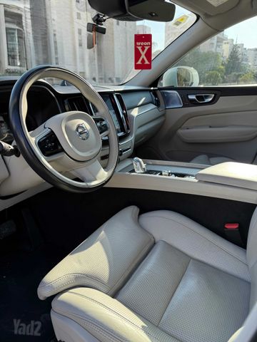וולוו XC60