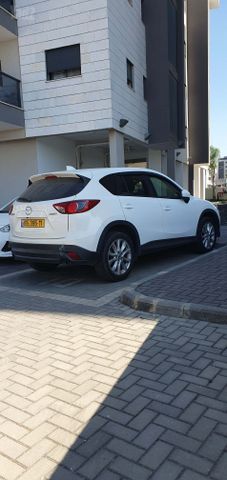 מודעת רכב מאזדה CX-5