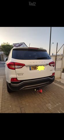 מודעת רכב סאנגיונג רקסטון