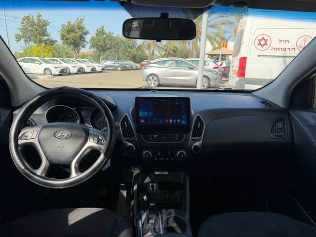 יונדאי ix35