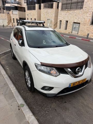 ניסאן אקס טרייל