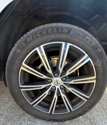 וולוו XC60