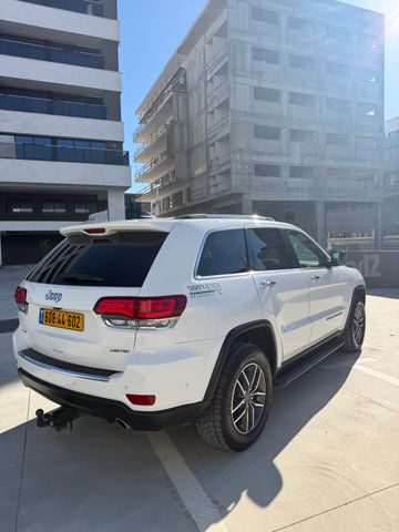 ג'יפ גרנד צ'ירוקי
