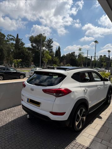 יונדאי טוסון