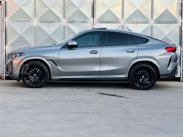 ב מ וו X6