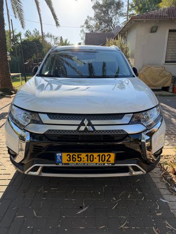 מודעת רכב מיצובישי אאוטלנדר