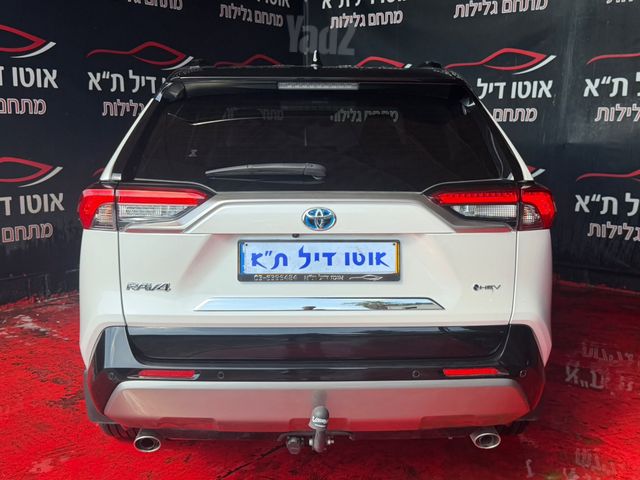 טויוטה RAV4