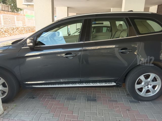 וולוו XC60