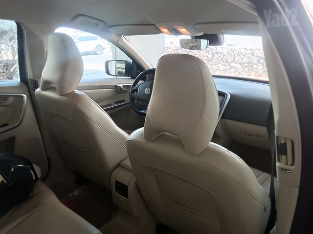 וולוו XC60