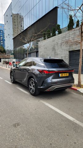 לקסוס RX