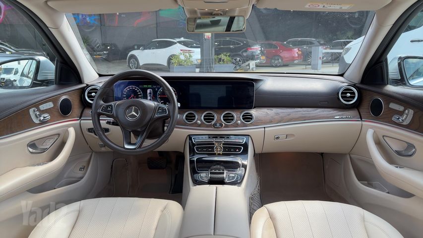 מרצדס-בנץ E-class