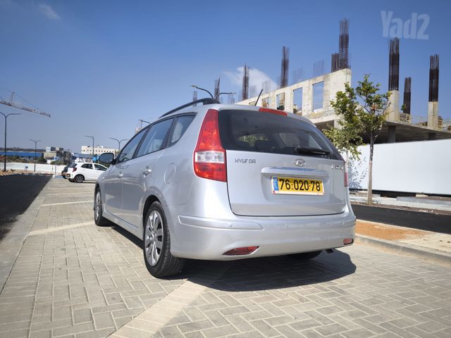 יונדאי i30