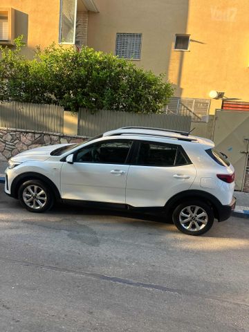 קיה סטוניק