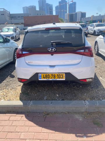 יונדאי i20