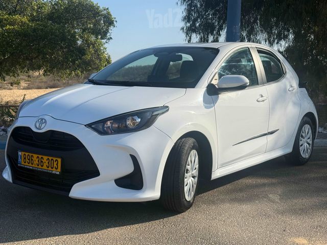 מודעת רכב טויוטה יאריס