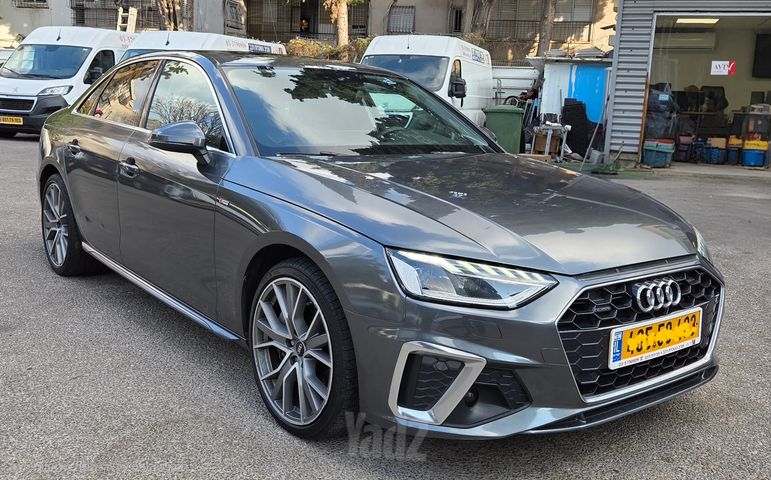 מודעת רכב אאודי A4