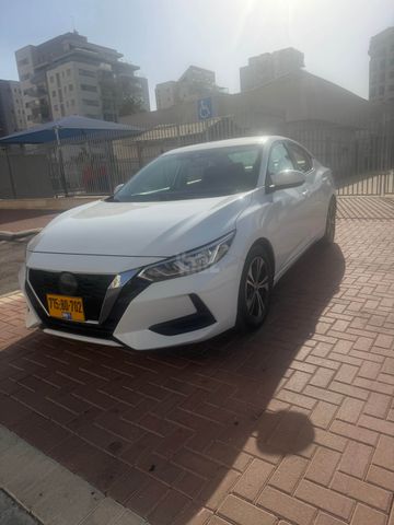 ניסאן סנטרה
