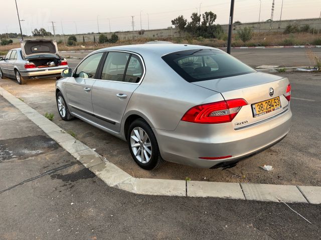 מודעת רכב סקודה סופרב