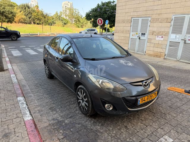מאזדה 2