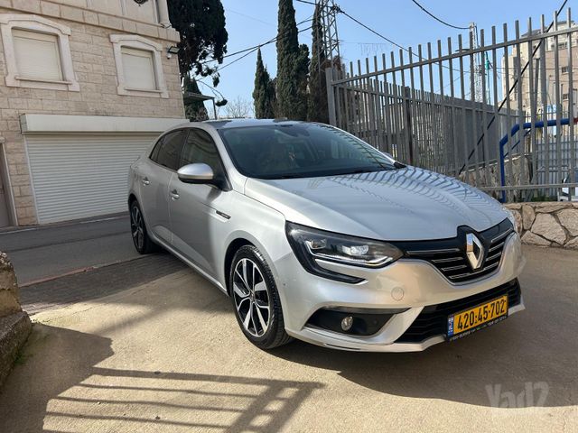 רנו מגאן