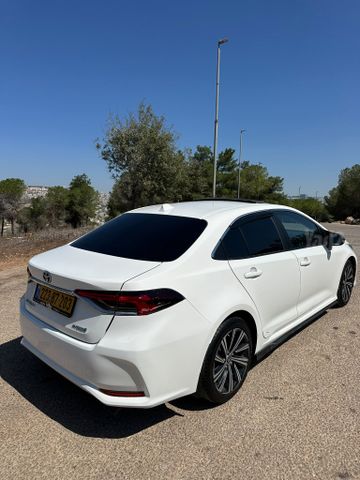 טויוטה קורולה