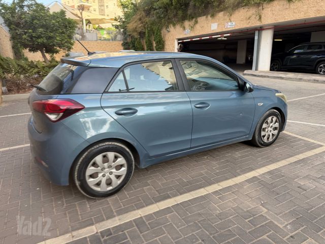 יונדאי i20
