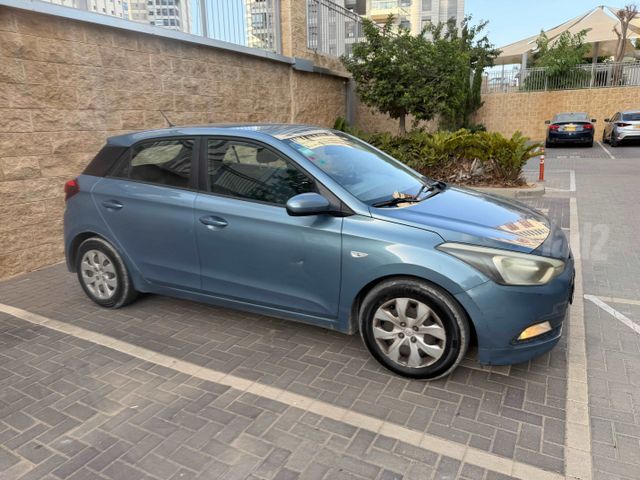 יונדאי i20