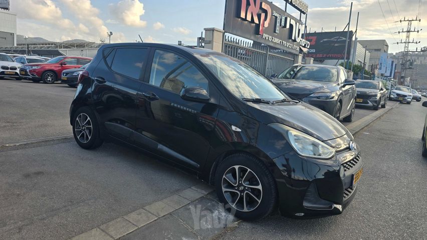 יונדאי i10