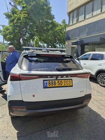 מודעת רכב צ׳רי FX