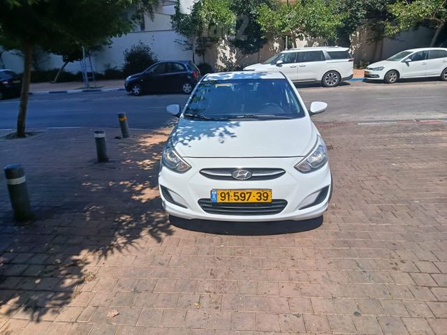 מודעת רכב יונדאי אקסנט i25