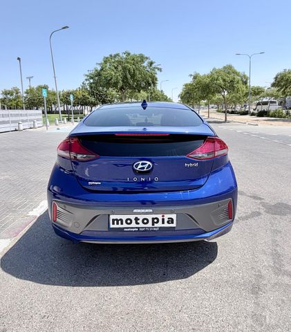 יונדאי איוניק