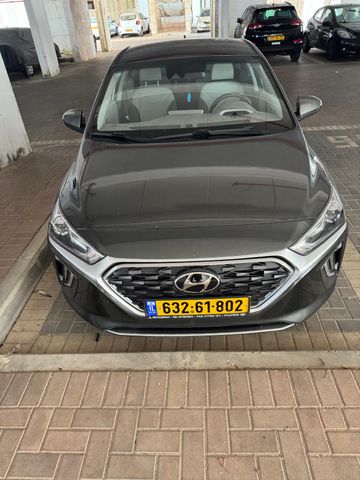 מודעת רכב יונדאי איוניק