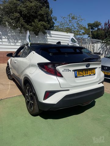 טויוטה C-HR