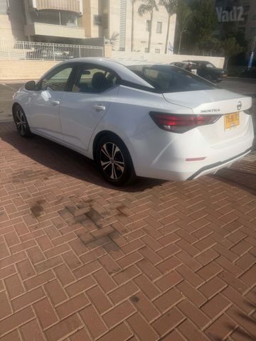 ניסאן סנטרה