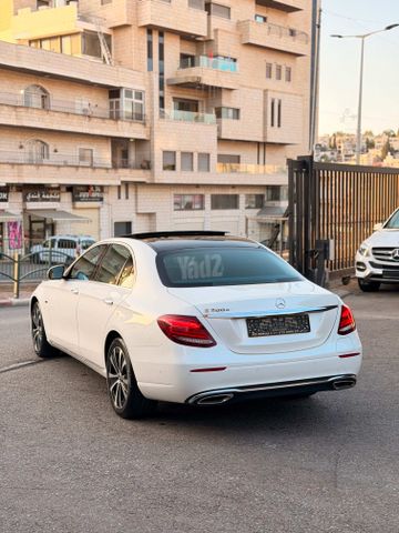 מודעת רכב מרצדס-בנץ E-class 2