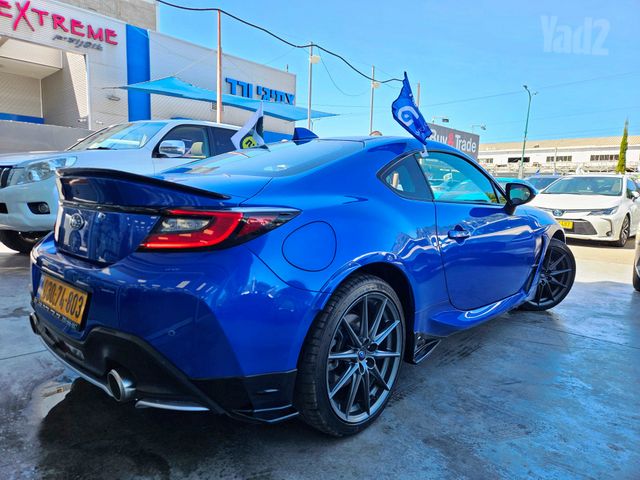 סובארו BRZ