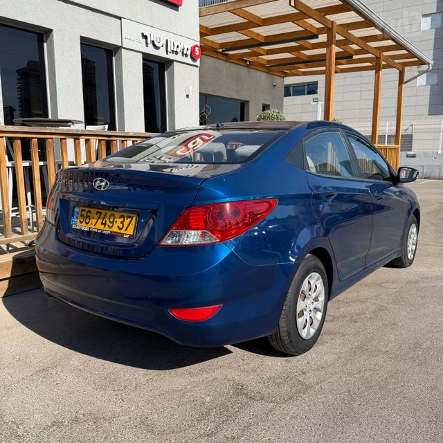 יונדאי אקסנט i25