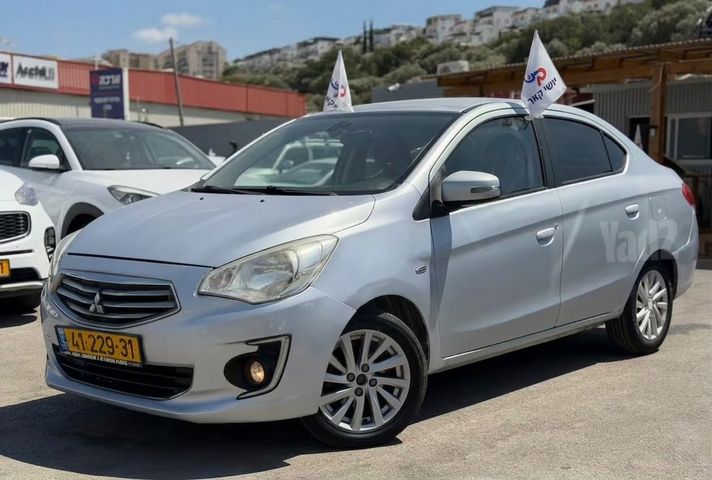 מודעת רכב מיצובישי אטראז'