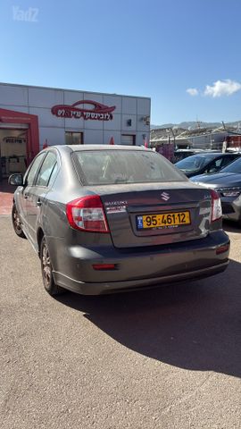 סוזוקי SX4
