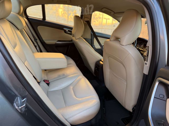 וולוו S60